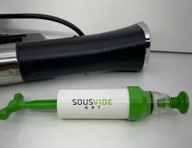 Sv02l Sous Vide Cooker Model With Vacuum Pump And A Few Bags #3