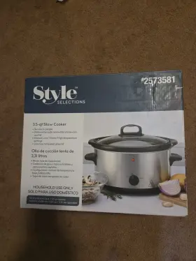 2573581 Style Selections Slow Cooker 3.5 Quart Crock Pot Cooking Dinner Granny Core New
