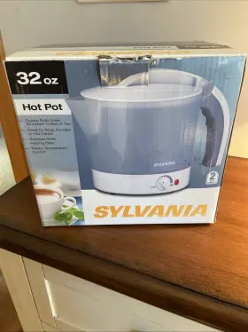 Jchp-001 Sylvania Hot Pot 32 Oz. New In Open Box Never Used