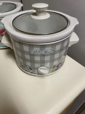 Pwa036211223003 The Pioneer Woman Sweet Romance Blossoms/new In Box/ 1.5- Quart Small Slow Cooker