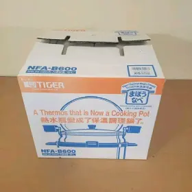 Nfa-b600 Tiger 6 L Stainless Thermal Magic Cooker Pot Small Dent On Inner Lid