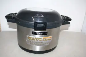 Nfi-a600 Tiger Nfia600 6.0 Liter Japan Thermal Magic Cooker Thermos Pot Slow