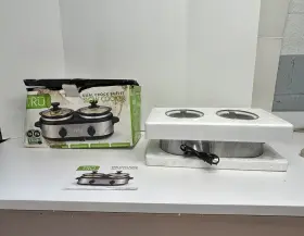 Bs-215 Tru 655772008688 Dual Crock Buffet Slow Cooker 1 1/4 Quarts Each Used