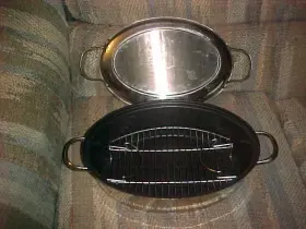 0102 Ultrex Ii 2 Roaster W Lid Rack Gourmet Quality Korea 18/10 Stainless Coated