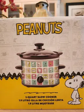 Sc2-pea-sn1 Uncanny Peanuts 2 Quart Slow Cooker Snoopy Crock Pot Woodstock New In Box Great Gift