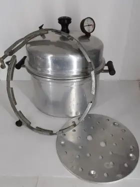 1901699 Vintage Burpee Aristocrat Pressure Cooker Caner Complete For 7 Quart Jars