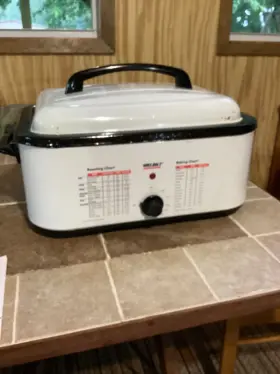 Rs1820 Wel-bilt Vintage 18 Quart Roaster With Manual One Owner Seldom Used 35 Yrs Old About