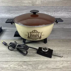 1776-1976 West Bend 3377 Vintage Inch Colonial Cooker Electric 5 Quart Cooker/skillet