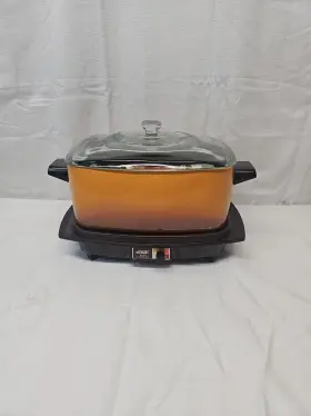 463660 West Bend Vintage Slo Cooker 5 Settings 300watt Glass Lid Crock Pot Slow Works