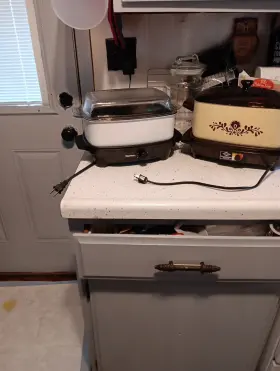 84086 West Bend Slow Cooker 6 Quart &4 W Griddles And Lids Both Work Have Wear #3