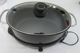 84716 West Bend Versitility Oval Slow Cooker 6 Quart Gray/black Non Stick Model #84716 #2
