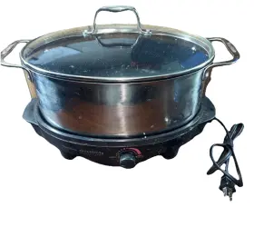 84866 West Bend Stainless Steel 6 Quart Versatility Slow Cooker With Glass Cover