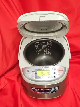 Ns-lac05 Zojirushi Rice Cooker And Warmer #3