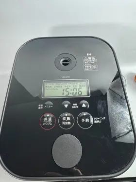 Nw-sa10-ba Zojirushi 100v Ih Rice Cooker 5.5 Cup Stan Black