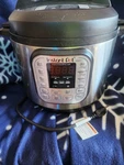 Instant Pot IP-DUO60 V3 Qt Stainless Pressure Cooker 14 Programs 1000W. Fixed Price $32.89.