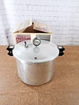 Presto Quart Deluxe Pressure Canner Cooker Model 01750. Fixed Price $39.95.