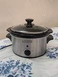 Living Solutions 1.5 Qt Slow Cooker, Open Box. Fixed Price $19.00.