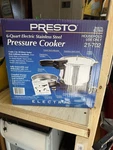 Presto Electric Pressure Cooker Canner Fryer Stainless 02160 1300 Watt Quart. Fixed Price $99.99.