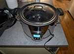 All-clad Serie SC03 Slow Cooker W/ Carrier Case Steel, Ceramic, Glass Lid 4QT. Fixed Price $69.30.