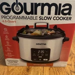 Gourmia 4.5 Qt Programmable Slow Cooker, Presets, Keep Warm, White. Fixed Price $18.50.