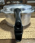 Mirro-matic 6-QUART Pressure Pan Cooker 396M Aluminum Made Usa Vintage. Fixed Price $48.99.
