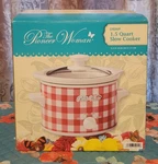 Pioneer Woman Gingham Red 1.5 Quart Slow Cooker New Open Box. Fixed Price $24.99.