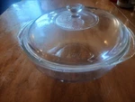 Vintage Pyrex Ovenware Clear Glass Round Casserole Dish W/ Lid Kitchen Bakeware. Fixed Price $10.95.