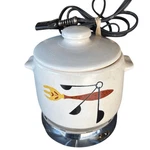 West Bend No. 3288 Stoneware Quart Electric Buffet Patio Server. Fixed Price $34.99.