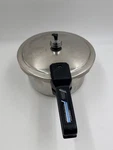 Vintage Presto Pressure Cooker 4-QUART Aluminum 01340 Cookware W/ Jiggler. Fixed Price $22.95.