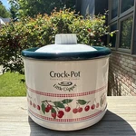 Little Dipper Rival Crock Pot Stoneware Mini Slow Cooker 32041 Cherries. Fixed Price $19.99.