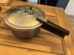 Presto Stainless Steel Pressure Cooker Model C401B Quart Very Nice Vintage. Fixed Price $29.00.