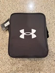 Under Armour Ua Scrimmage 3 Lunch Box Black With White Logo. Fixed Price $20.00.