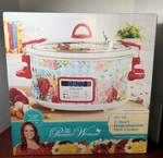 The Pioneer Woman Sweet Rose 6-QUART Programmable Slow Cooker Crock Pot New. Fixed Price $114.99.