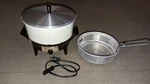 Broil King CF-5 Deep Fryer Slow Cooker Steamer 5-1/2 Qt Basket Power Cord. Fixed Price $59.99.
