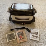 West Bend 84114 Qt Slow Cooker Non-stick 5 Settings Glass Lid Recipe Book. Fixed Price $104.50.