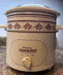 Rival Crock Pot 3150/2 Beige W Burgundy 4 Pc Set Vintage Retro Charm. Fixed Price $59.99.