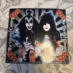 Kiss " The Second Coming Book. Great Condition And Very Rare Fast Shipping. Fixed Price $24.00.