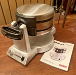 Cuisinart Double Belgian Waffle Maker WAF-F20 Stainless Steel Nonstick 1400W Rou. Fixed Price $89.00.