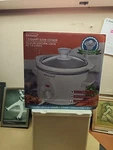 Brentwood 1.5 Qt Slow Cooker 120 Watts. Fixed Price $14.00.