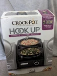 Crock Pot Hook-up 2-1 Qt Ovals Slow Cooker Connectable. Fixed Price $39.00.