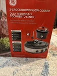 General Electric Round Crock Slow Cooker #103734 Lightly Used. Fixed Price $30.00.