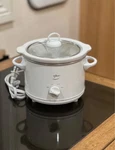 Crofton White Slow Cooker Crockpot 1.5 Quart Perfect For Smaller Batches. Fixed Price $6.00.