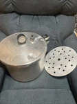 Presto Quart Deluxe Pressure Canner Cooker Stock Pot 0175003. Fixed Price $74.89.