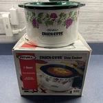Vtg Rival Crock-ette Grape Pattern 1 Quart Stoneware Slow-cooker 3205 In Box. Fixed Price $24.95.