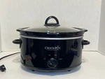 Crock-pot 4-QUART Classic Slow Cooker Create Delicious Home-cooked Black. Fixed Price $24.99.