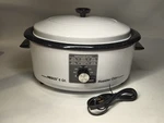 Qt. Nesco Porcelain Roaster Oven, White, 4946-10 *750 Watts* Tested Works!. Fixed Price $40.00.