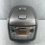 Sanyo 5.5 Cup Electric Rice Cooker Porridge Steamer Slow Warmer ECJ-HC55H. Fixed Price $49.97.