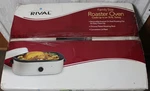 Rival Family Style Roaster Oven R300 - Cooks Up To 18LB Turkey. Fixed Price $64.95.
