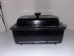 Vintage Nesco Electric Roaster Oven Cooker Black 4QT Non Stick 4104. Fixed Price $40.00.