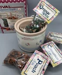 Vtg Rival Potpourri Small Crock Electric Simmer New Old Stock Floral Box. Fixed Price $34.99.